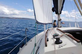 Puolen päivän purjehduskierros Zadarin saaristossa