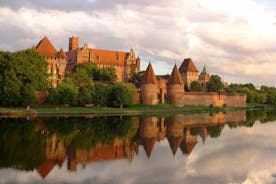 Visite du château de Malbork : Excursion privée de 6 heures au plus grand château au monde