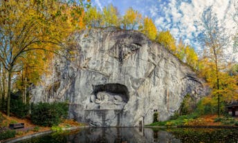 Lion Monument