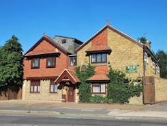 Oakwood Bed and Breakfast Heathrow