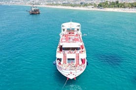 Excursion en bateau à Alanya avec boissons et déjeuner à volonté