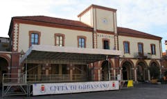 Stasjonsvogner til leie i Orbassano, Italia