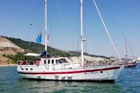 Upea Black Sea Yacht Picnic ruoalla ja juomilla
