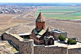 Khor Virap, Noravank, fabbrica vinicola Hin Areni (visita e degustazione)