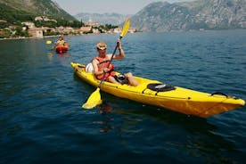 Bahía de Kotor: tour en kayak de 2,5 horas