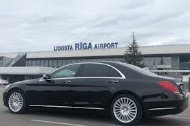 Transfert privé de l'aéroport de Riga à la ville de Riga