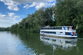 2 day Boat Trip and City Tour in Tokaj Hungary with Wine Tasting