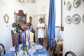 Yksityinen ruoanlaittokurssi Cesarinan kodissa Reggio Emiliassa