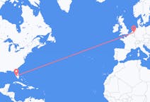 Flyrejser fra Punta Gorda, USA til Eindhoven, Holland