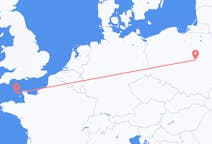 Flyrejser fra Warszawa til Guernsey