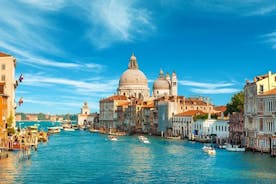 Shared Departure Transfer: Venice Hotels to Venice Train or Bus Station