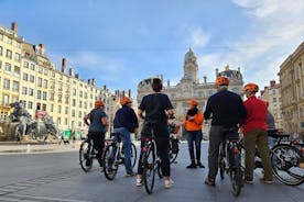 Lyon begeleide elektrische fietstocht met kleine groep met proeverij