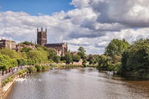 Best travel packages in Worcester, England