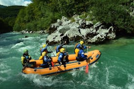 Aventura no rio Soča: jornada inesquecível de rafting para todos!