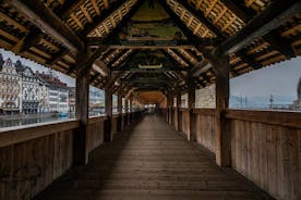 Lucerne Scavenger Hunt och bästa landmärken självguidad tur