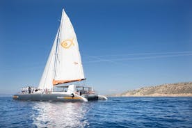 Viagem de Cruzeiro em Catamarã e Mergulho com Snorkel em Mallorca