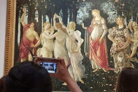 Ohita jono: Pienryhmä Uffizi-mestarikurssi taideasiantuntijalta