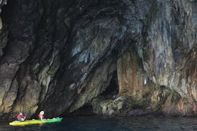 Amalfi Kayak & Snorkeling Tour alla Grotta Pandora di Maiori