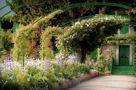 Giverny: tour guidato privato a piedi della casa e dei giardini di Monet