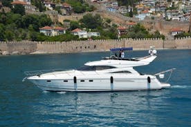 Tour privato in yacht Barbossa ad Alanya