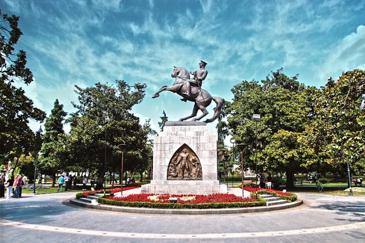 Photo of Statue of Honor or Atatürk Monument is a monument situated in Samsun.