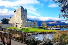 Combinación del recorrido en automóvil por Killarney Jaunting y los lagos de Killarney Cruise