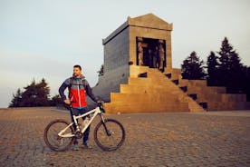 Avala 和 Kosmaj 自行车之旅