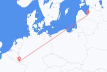 Vluchten van Luxemburg naar Riga, Pescara
