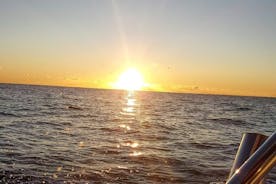 Auringonlasku veneellä Marbellassa