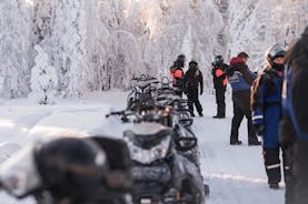 Safari de moto de neve de 2 horas para Levi Nature