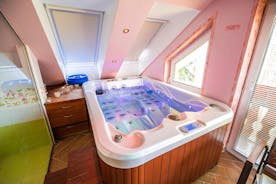 Luxury Apartment Ana with Hot tub