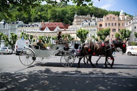 Karlovy Vary - Heimsæktu fallegasta heilsulindarbæinn í tékknesku og njóttu frábærs hádegisverðar