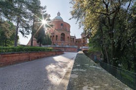 Bologna Long City Walk Photo Tour