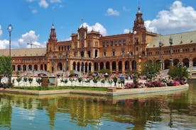 2 ou 3 dias em Córdoba e Sevilha saindo de Madri de ônibus e trem de alta velocidade