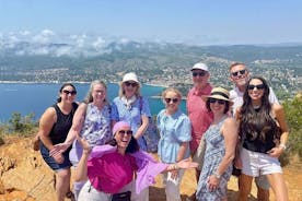 Viagem diurna à Provença com passeio de barco na vila de Cassis e degustação de vinhos locais de Aix