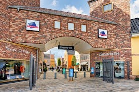 뮌스터에서 McArthurGlen Outlet Ochtrup까지 개인 쇼핑 투어