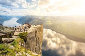 Preikestolen | Pulpit Rock - Hike with a Norwegian guide