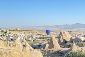 Passeio de balão de ar quente na Capadócia Cat Valley