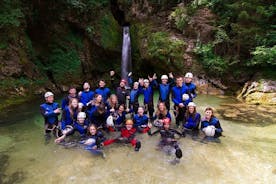 Ultimate Caynoning äventyr nära Lake Bled - 2 canyons på 1 dag