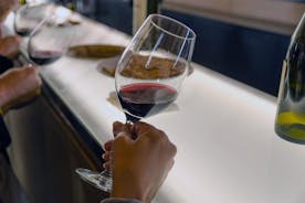 Aragatsotn Wine 지역 및 Wine Route까지 1 일 투어.