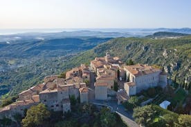 Viagem diurna em grupos pequenos para zona rural da Provença