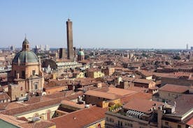 Tour privato a piedi di Bolzano con una guida professionale