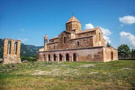 Armenia: Tutustu Odzuniin, Akhtalaan ja Unescon maailmanperintöluetteloon Haghpatiin ja Sanahiniin
