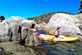 Tour privado: trekking y kayak por la espectacular Costa Brava