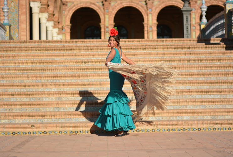 Photo  of The girl dances flamenco Pamplona, Spain.