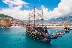 from Side: Pirates Boat Tour and free time in Alanya