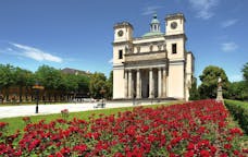 Beste Pauschalreisen in Vác, Ungarn