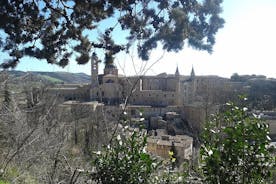Besök av hertigpalatset i Urbino