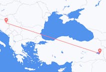 Lennot Tuzlasta, Bosnia ja Hertsegovina Vanille, Turkki