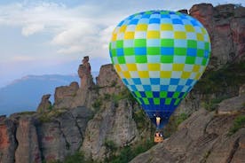 Heißluftballon-Bungee-Jump-Erlebnis über den legendären Belogradchik-Felsen
